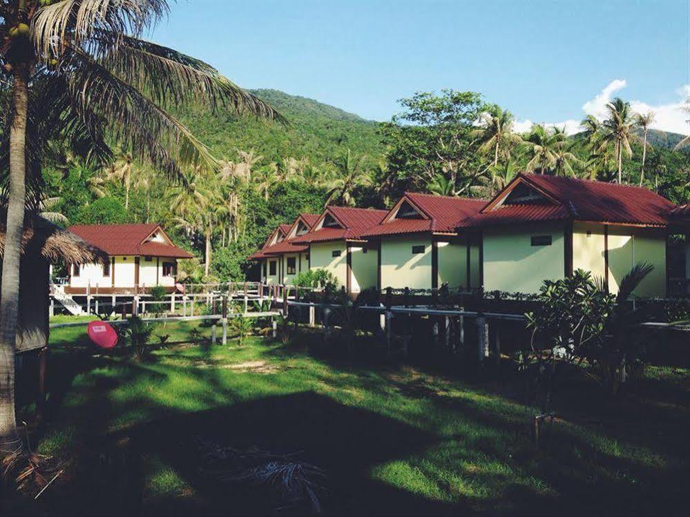 Hin Bhai Resort Chaloklum Exterior photo