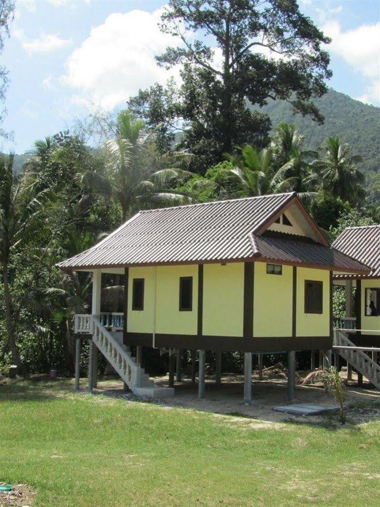 Hin Bhai Resort Chaloklum Exterior photo